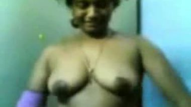380px x 214px - Tamil Aunty Chitrali Changing Dress - Indian Porn Tube Video