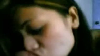 Desi Gf Crying When Bf Breaking The Virgin Seal Indian Porn Videos