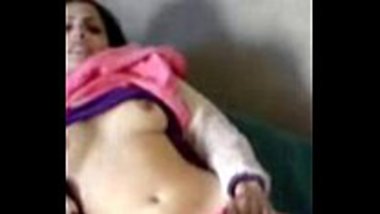 380px x 214px - Desi Married Sister Giving A Naked Show To Her Brother - Indian ...