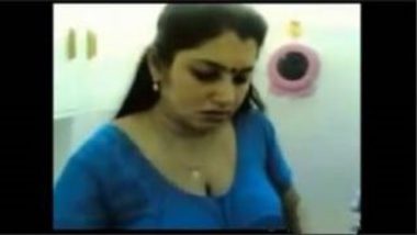 Telugu Anchor Udaya Bhanu Sex Video Please - Telugu Maa Tv Anchor Udaya Bhanu Hot Nude Phot