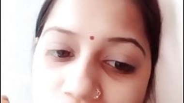 Indian Beautiful Married Aunty In Imo Video Call - Indian Porn ...